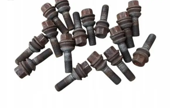 Audi Q7 4L Nuts/bolts 