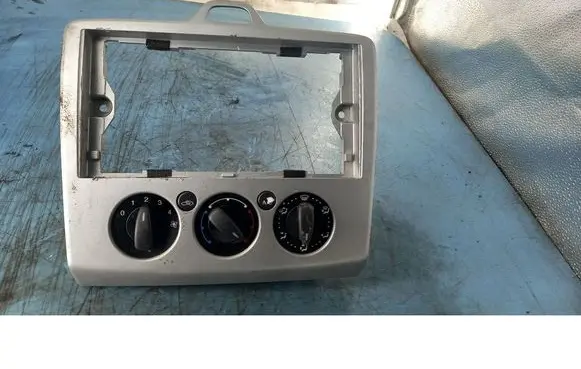 Ford Focus C-MAX Air conditioning/heating control unit 