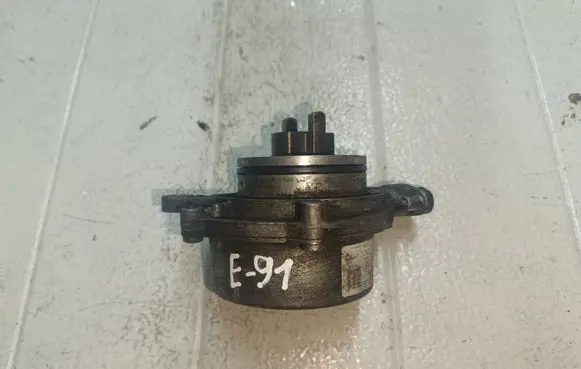 Vacuum pump