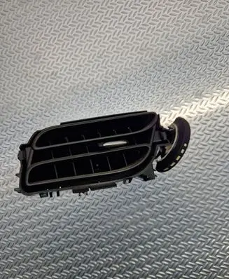 Citroen C3 Dashboard side air vent grill/cover trim A1092112 1333 14042016