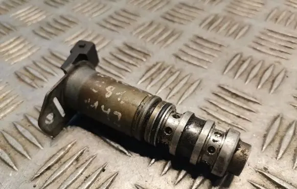 BMW 1 E81 E87 Turbo solenoid valve 7561264