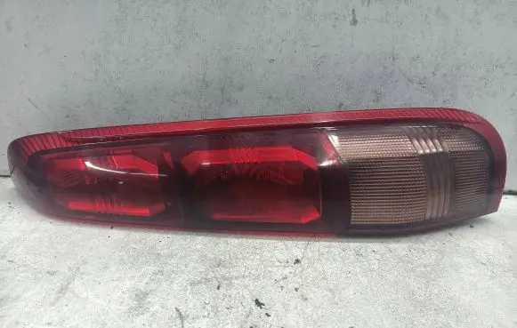 Nissan X-Trail T30 Rear/tail lights B46R