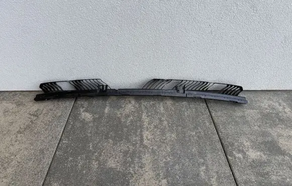 Volkswagen Touran III Rear bumper mounting bracket 5TA807863
