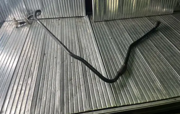 Mercedes-Benz C W203 Breather hose/pipe A2034304229