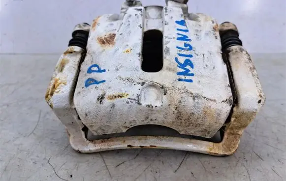 Opel Insignia A Front brake caliper