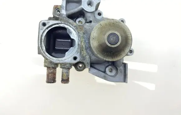 Subaru Legacy Water pump 21111AA240 X2111AA240 21111AA