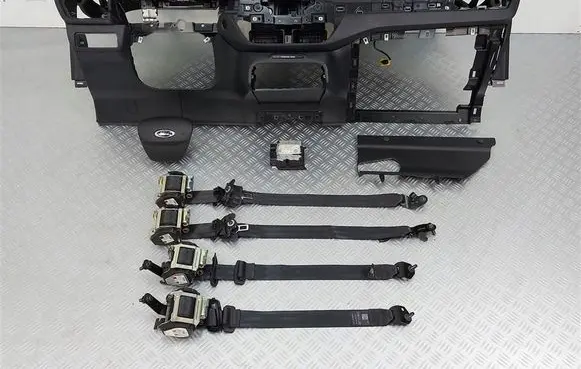 Ford Kuga III Dashboard LV4BS04326B