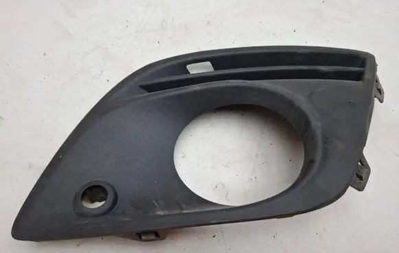 Volvo XC60 Front fog light trim/grill 30763417 30763415