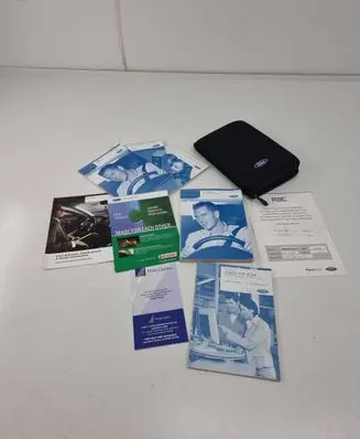 Ford Kuga I Owners service history hand book 