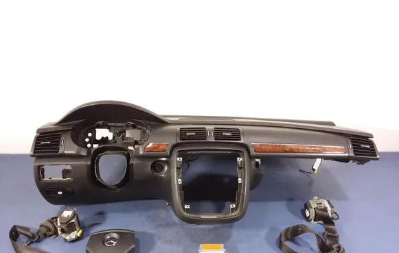 Mercedes-Benz R W251 Dashboard A2516800987