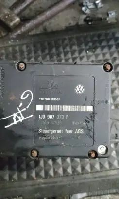 Volkswagen Golf IV ABS Pump 1J0907379P 1J0614117D 10094903313