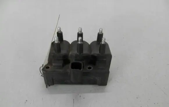 Chrysler Grand Voyager II High voltage ignition coil 4443971