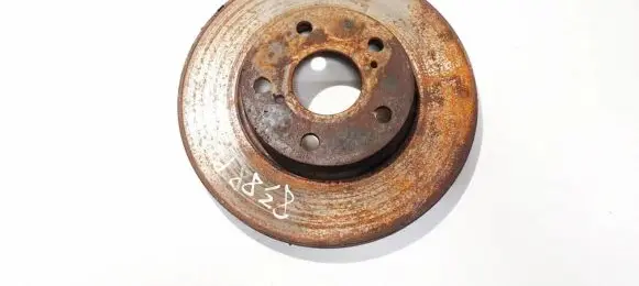 Toyota Auris 150 Front brake disc ventiliuojamas