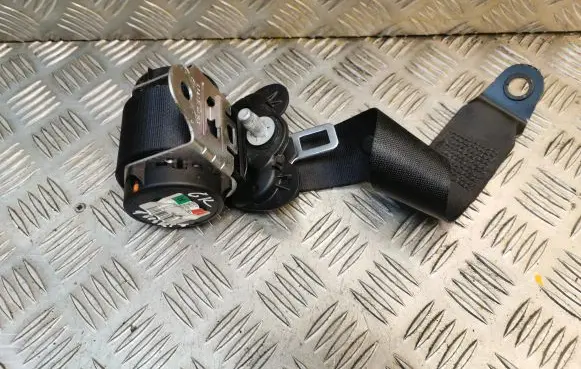 Mini One - Cooper Coupe R56 Rear seatbelt 6065400