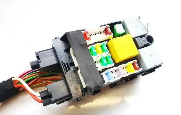 Citroen C4 II Picasso Fuse box set 9665492680 87635e