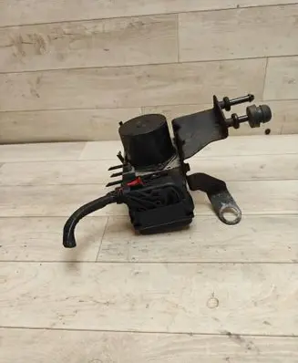 Volkswagen Polo V 6R ABS Pump 6Q0907379AF