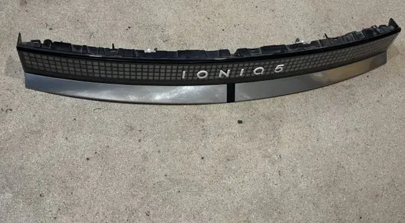 Hyundai Ioniq 5 Tailgate rear/tail lights 92409GI110