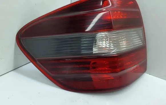 Mercedes-Benz ML W164 Rear/tail lights A1648200164 A1648203964 A1649060700