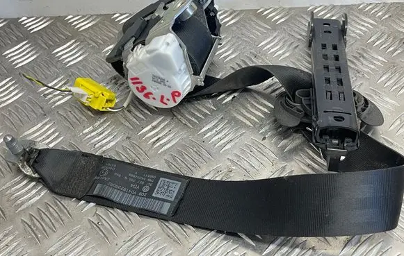 Volkswagen PASSAT B6 Front seatbelt 3C1857705n