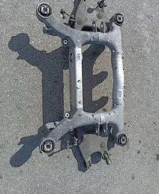 BMW 7 F01 F02 F03 F04 Rear subframe 6794666 90431374