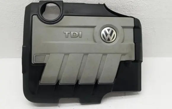 Volkswagen Tiguan Engine cover (trim)