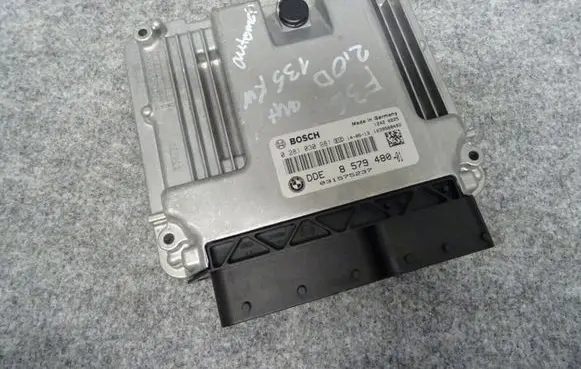 BMW 4 F36 Gran coupe Engine control unit/module 8579480