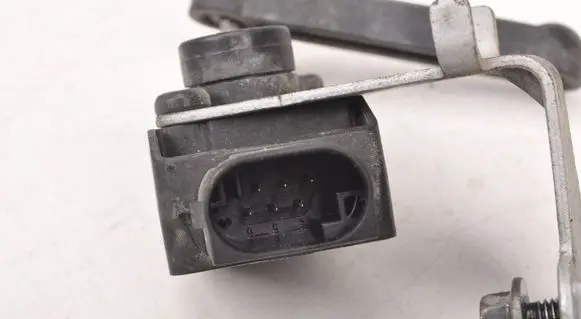 Volvo XC40 Headlight/headlamp level sensor 32221477