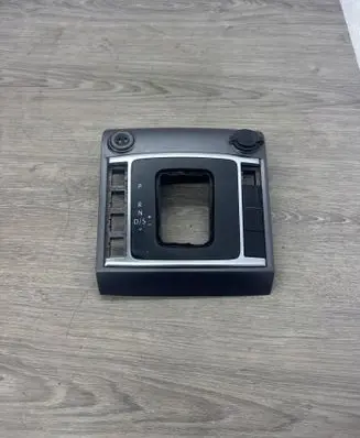 Volkswagen Amarok Gear shifter surround trim plastic 2H1713203C