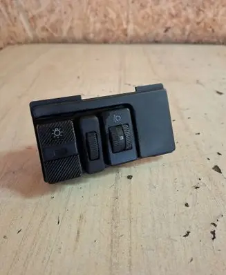 Volkswagen Transporter - Caravelle T4 Light switch 701858099