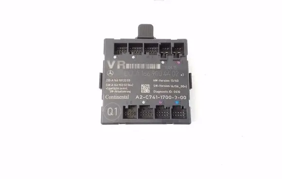 Mercedes-Benz GLA W156 Door control unit/module A1669004402