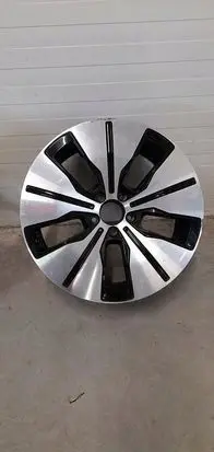 Mercedes-Benz EQC R19 alloy rim 