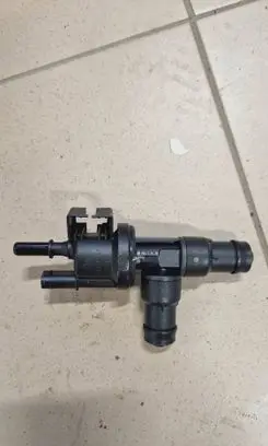 BMW 5 G30 G31 G38 Fuel tank valve 0280142544 7643106