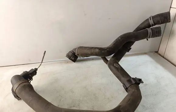 Skoda Octavia Mk3 (5E) Engine coolant pipe/hose 5Q0122291AK 5Q0122291BD