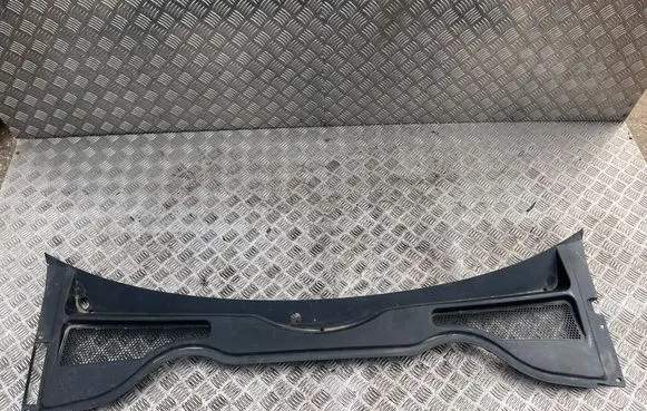 Audi TT TTS RS Mk3 8S Wiper trim 8S2819401