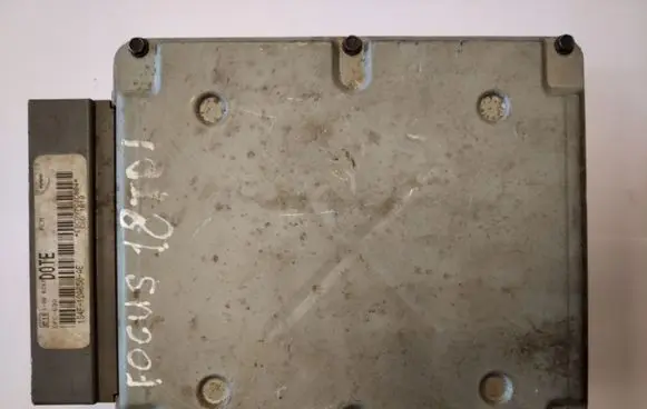 Ford Focus Engine control unit/module 1S4F12A650AE