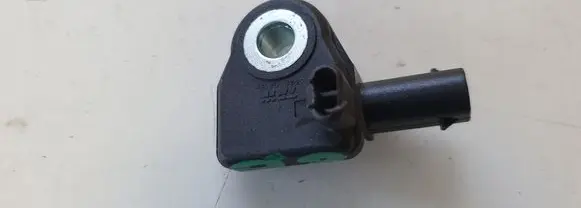 Skoda Octavia Mk3 (5E) Airbag deployment crash/impact sensor