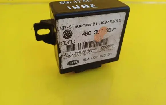 Audi A6 S6 C5 4B Light module LCM 4B0907357