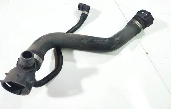 BMW 5 E60 E61 Engine coolant pipe/hose 