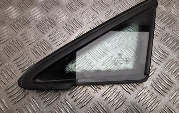 Volkswagen Golf VIII Front triangle window/glass 5H0845411H