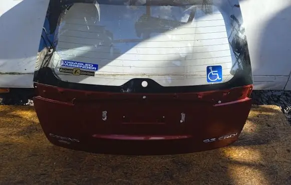KIA Carens II Tailgate/trunk/boot lid