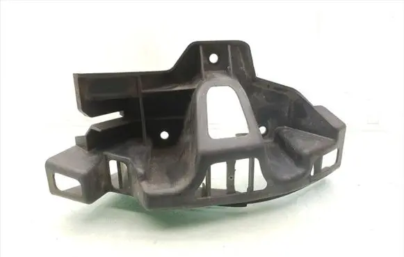 Land Rover Discovery Rear bumper mounting bracket