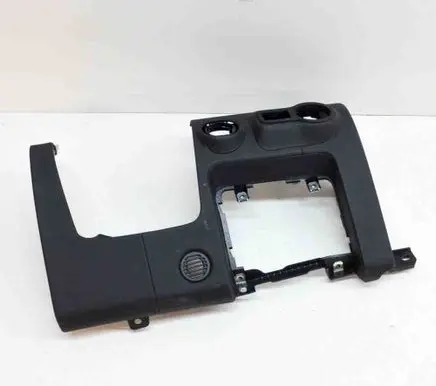 Maserati Ghibli Dashboard lower bottom trim panel 6700257690 670025769