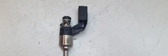 Audi A3 S3 8P Fuel injector 03C906036F