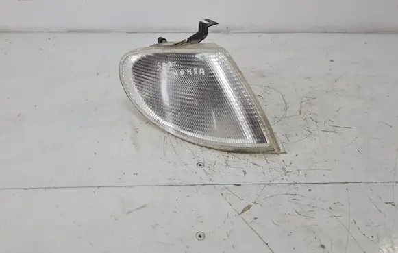 Seat Alhambra (Mk1) Front indicator light 7M0953042H