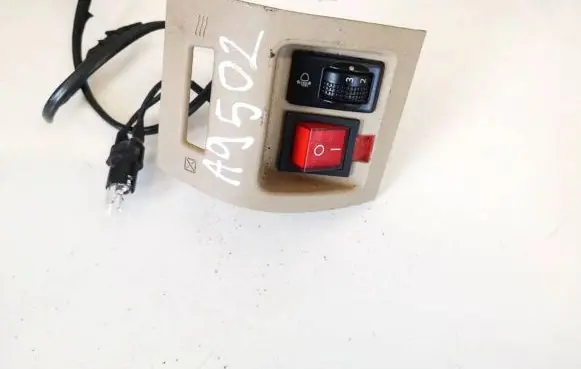 Nissan Murano Z50 Headlight level height control switch 68485ca400