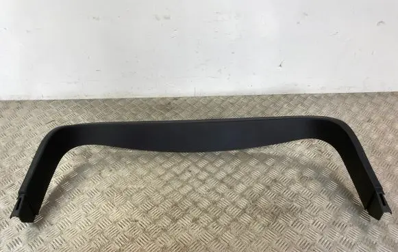 Dodge Durango Tailgate trim