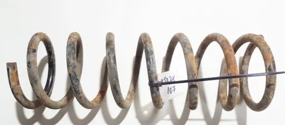Ford Mondeo Mk III Rear coil spring