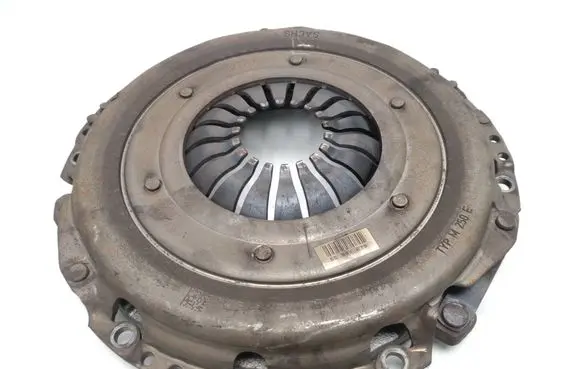 Opel Insignia A Pressure plate 55581279