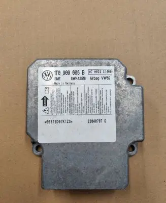 Volkswagen Touran I Airbag deployment crash/impact sensor 1T0909605B 5WK43518 07H023S1400