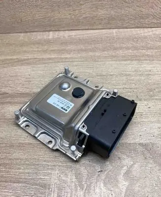 BMW 5 F10 F11 Adblue control unit 7436676 0281032222